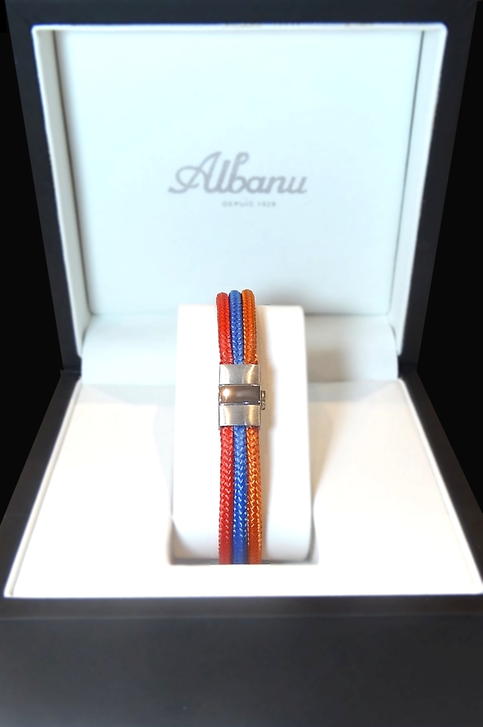 Bracelet aux couleurs du drpreau arménien